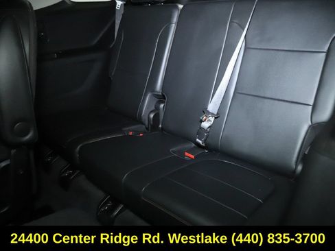 Used 2020 Chevrolet Traverse Premier w/ Redline Edition FWD image 15