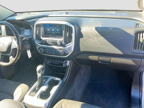 Used 2022 Chevrolet Colorado LT w/ Safety Package image 26