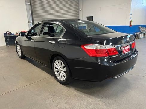 Used 2015 Honda Accord EX-L image 5