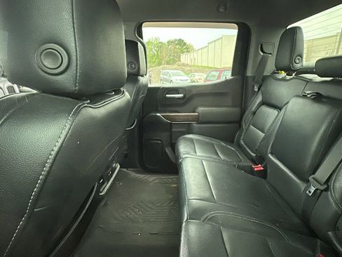 Used 2021 Chevrolet Silverado 1500 RST w/ LPO, Blackout Package image 6