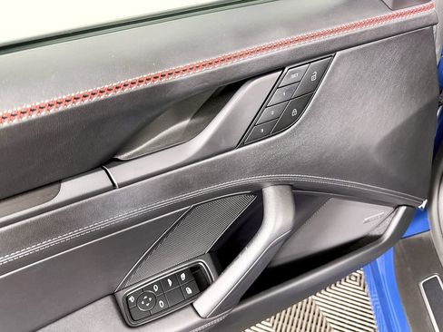 Used 2023 Porsche 911 Cabriolet image 37