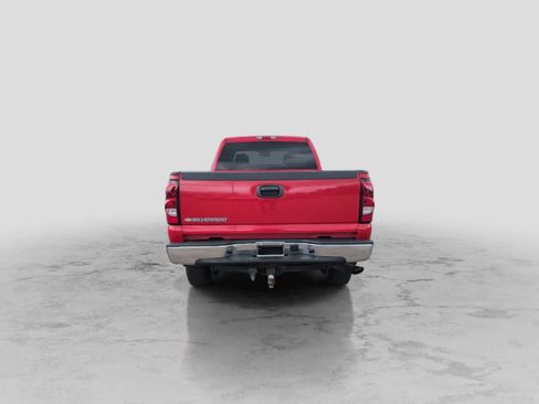 Used 2007 Chevrolet Silverado 2500 LT w/ Onstar Plus Package AWD/4WD image 7