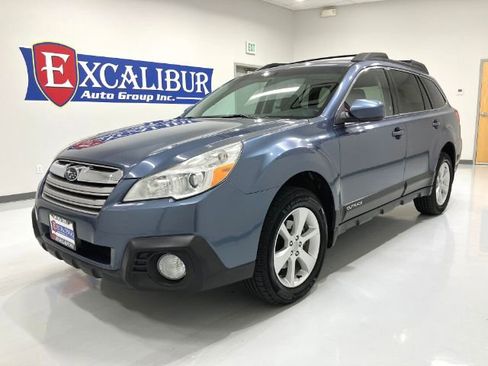 Used 2013 Subaru Outback 2.5i Premium w/ All-Weather Pkg AWD/4WD image 7