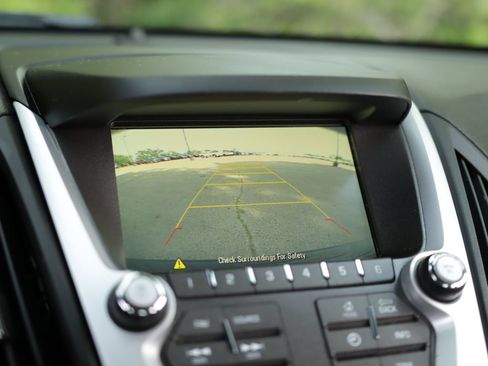 Used 2016 Chevrolet Equinox LS FWD image 14