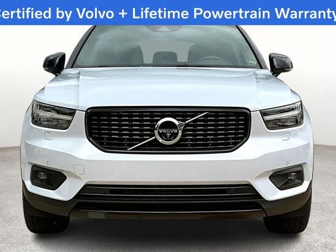 Used 2022 Volvo XC40 T5 R-Design image 5