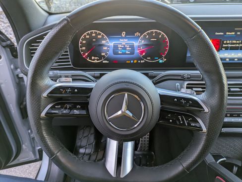 Certified 2025 Mercedes-Benz GLS 450 4MATIC w/ AMG Line Exterior image 17