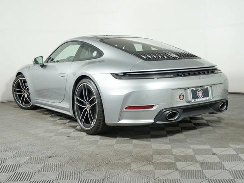 Certified 2025 Porsche 911 Carrera RWD image 3