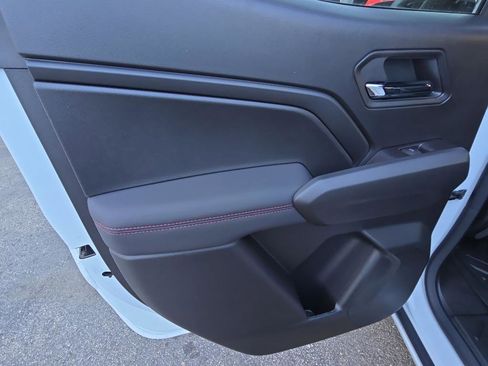 New 2025 Chevrolet Colorado Z71 w/ Z71 Convenience Package 2 image 21