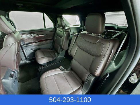 Used 2025 Ford Explorer Platinum w/ LUX Leather Package image 26
