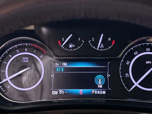 Used 2015 Buick Regal image 23