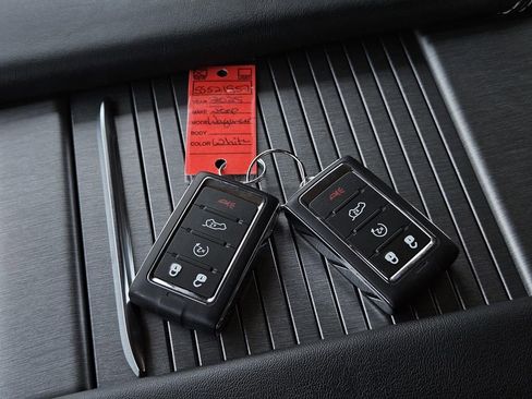 New 2025 Jeep Wagoneer Series II w/ Premium Group I image 30