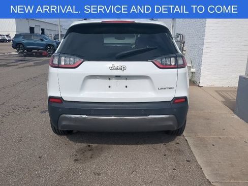 Used 2019 Jeep Cherokee Limited FWD image 6