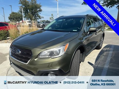 Used 2017 Subaru Outback 3.6R Touring w/ Protection Package #1 AWD/4WD image 1