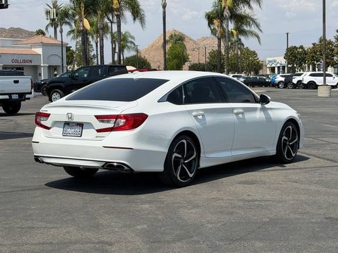 Used 2018 Honda Accord Sport image 5