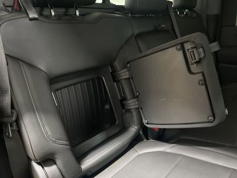 Used 2020 Chevrolet Silverado 2500 LTZ w/ LTZ Plus Package image 31