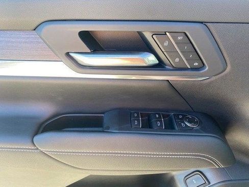 New 2026 GMC Terrain Denali image 16