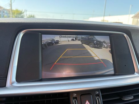 Used 2019 Kia Optima LX FWD image 17