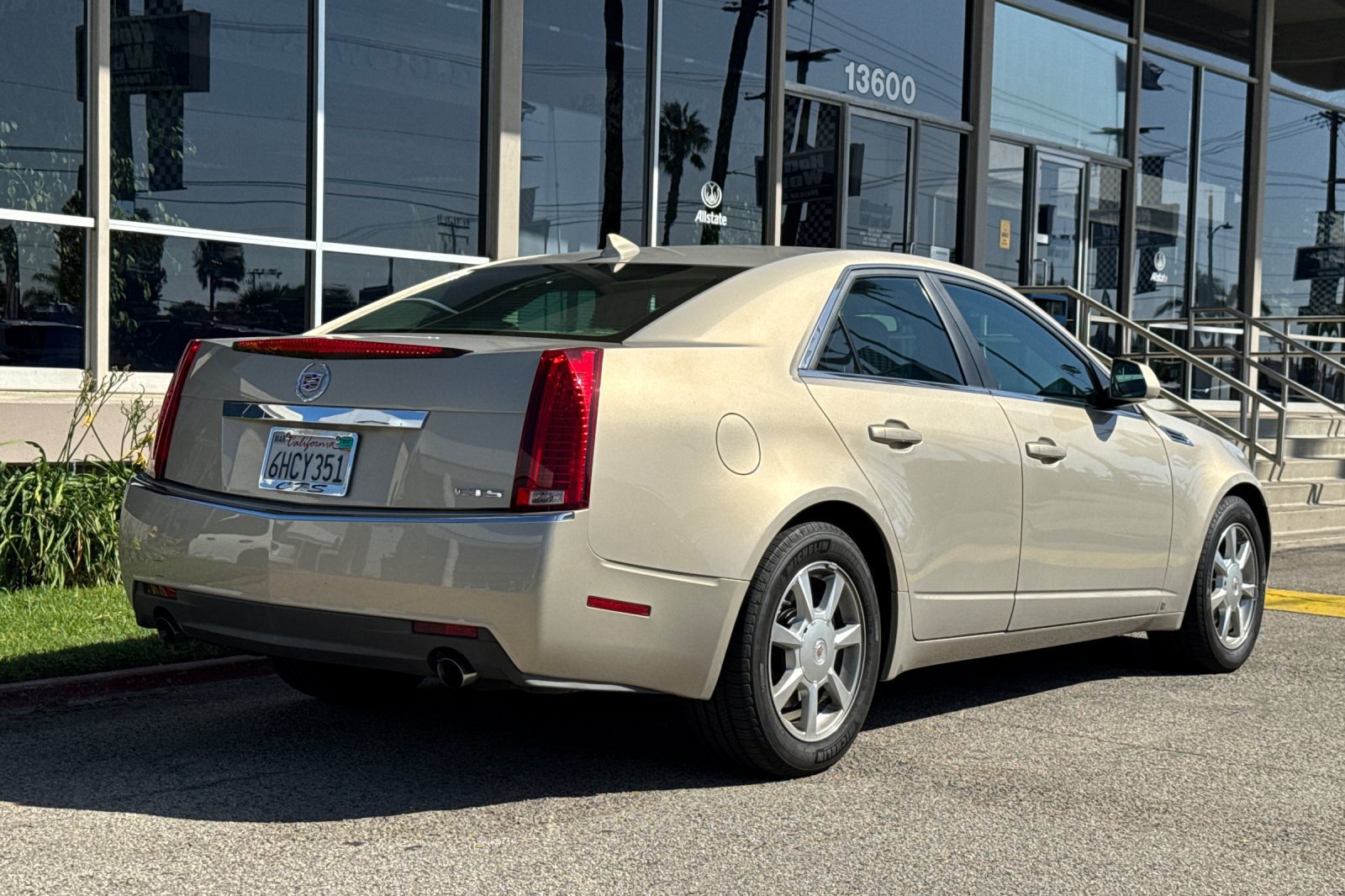 Used 2009 Cadillac CTS 3.6 w/ Wood Trim Package RWD image 5