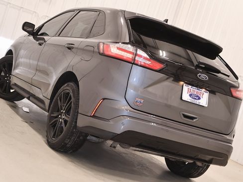 Certified 2023 Ford Edge ST-Line image 40