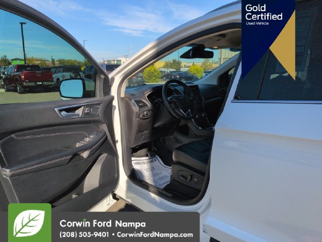 Used 2024 Ford Edge Titanium AWD/4WD image 11