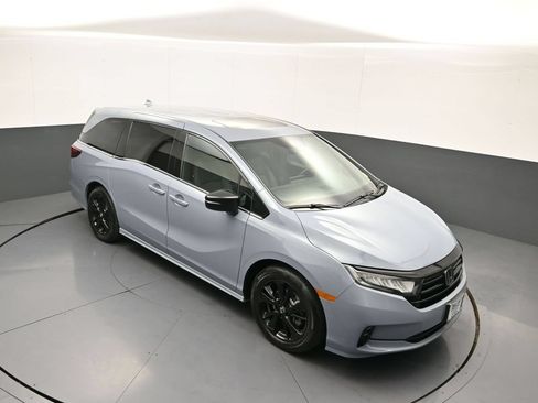 Used 2024 Honda Odyssey Sport image 39