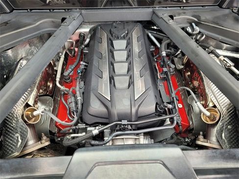 Used 2024 Chevrolet Corvette Stingray Preferred Cpe w/ 2LT image 20