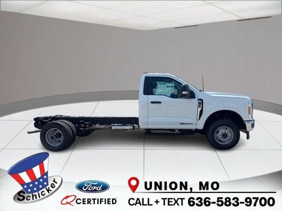 New 2025 Ford F350 XL w/ XL Chrome Package