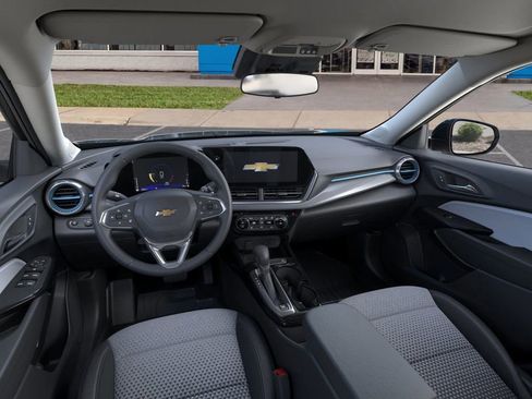 New 2026 Chevrolet Trax LT FWD image 15