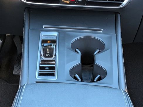 Certified 2024 Volkswagen Atlas Cross Sport SE image 19