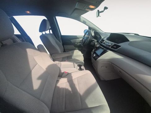 Used 2016 Honda Odyssey EX image 14
