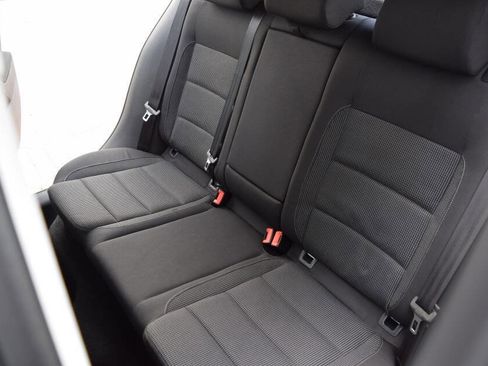 Used 2013 Volkswagen Golf TDI image 47