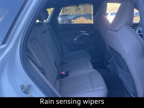 New 2025 Audi Q5 Premium Plus image 30