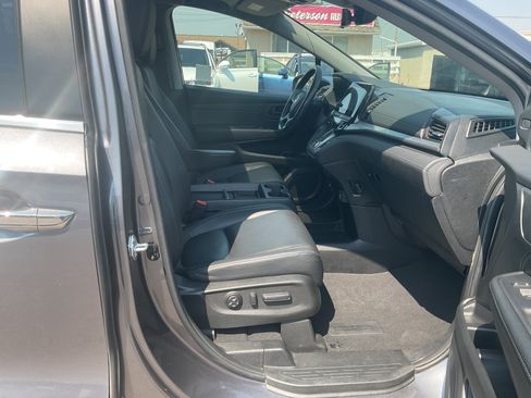 Used 2024 Honda Odyssey EX-L image 22