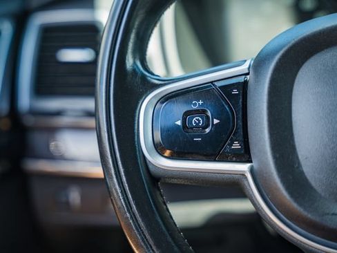 Used 2019 Volvo XC90 T6 Momentum w/ Advanced Package AWD/4WD image 28