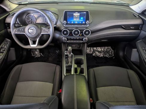Used 2025 Nissan Sentra SV FWD image 25