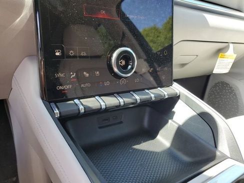 New 2026 GMC Terrain Denali AWD/4WD image 23