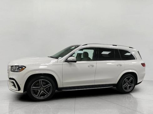 Certified 2026 Mercedes-Benz GLS 450 4MATIC image 10