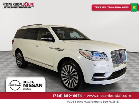 Used 2021 Lincoln Navigator Reserve w/ Luxury Package RWD image 1