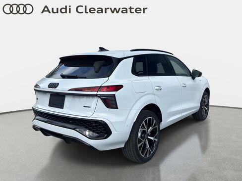 New 2026 Audi Q3 quattro 2.0T image 5