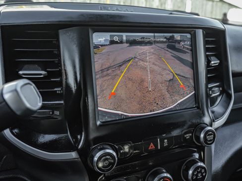 Used 2022 RAM 2500 Big Horn w/ Cold Weather Group image 20