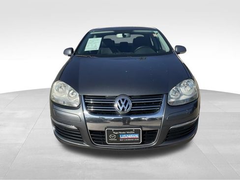 Used 2008 Volkswagen Jetta Wolfsburg Edition FWD image 2