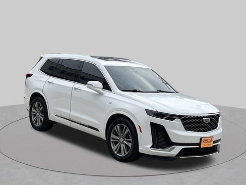 Used 2020 Cadillac XT6 Premium Luxury FWD image 7