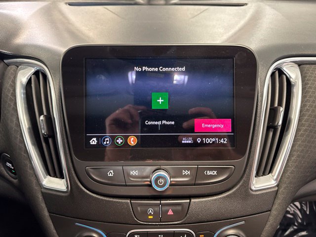 Used 2020 Chevrolet Malibu LT FWD image 19