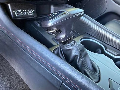 Used 2025 Dodge Durango R/T AWD/4WD image 32