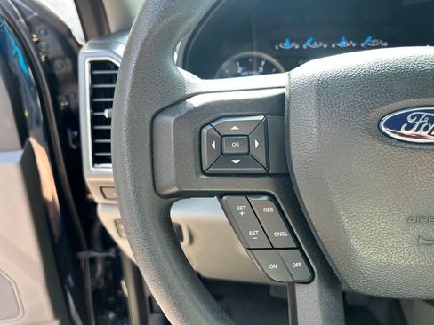 Used 2022 Ford F250 XLT w/ XLT Premium Package AWD/4WD image 20