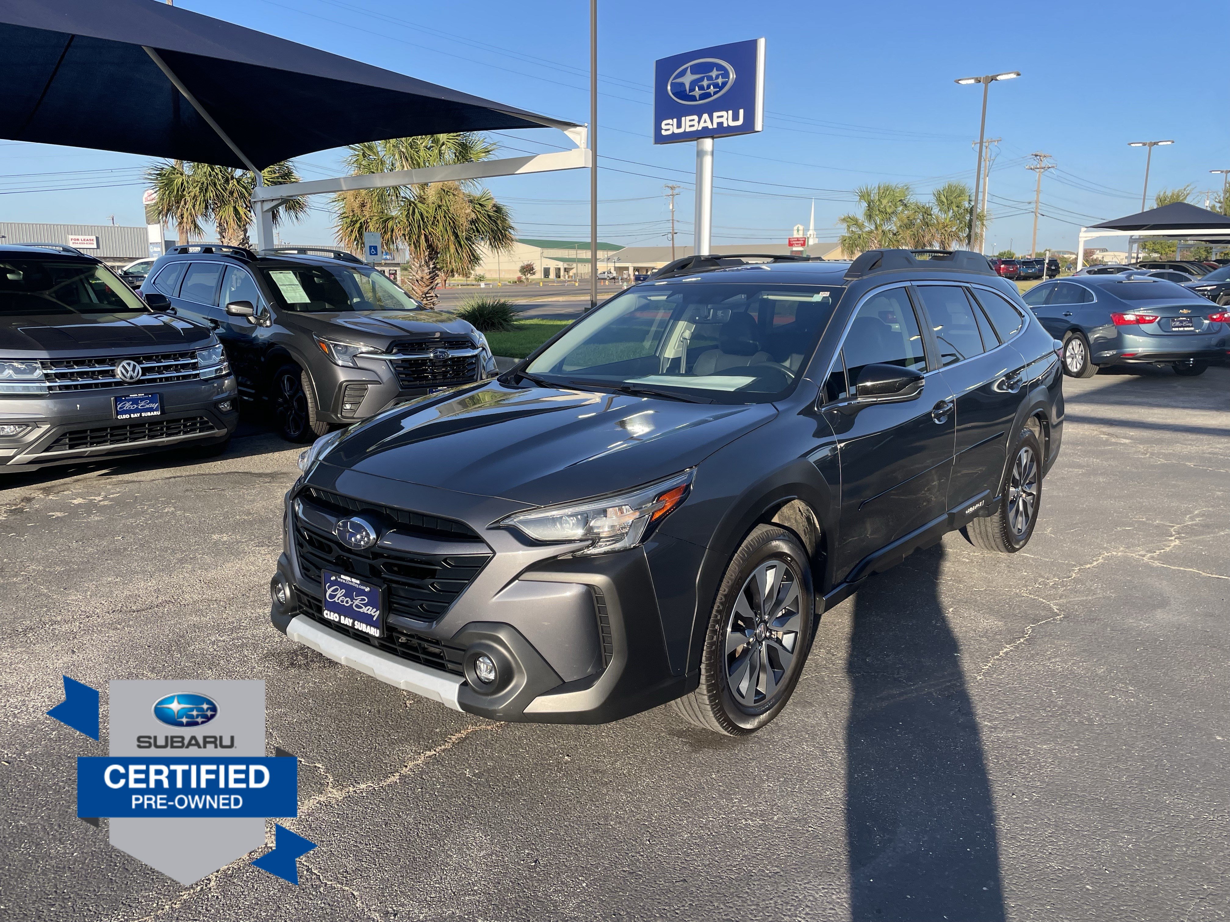Used 2023 Subaru Outback Limited AWD/4WD image 3