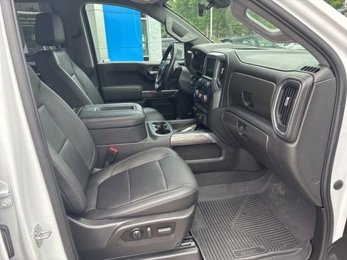 Used 2022 Chevrolet Silverado 1500 LTZ w/ LTZ Premium Package AWD/4WD image 41