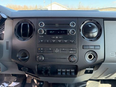 Used 2016 Ford F450 XL w/ Power Equipment Group image 26