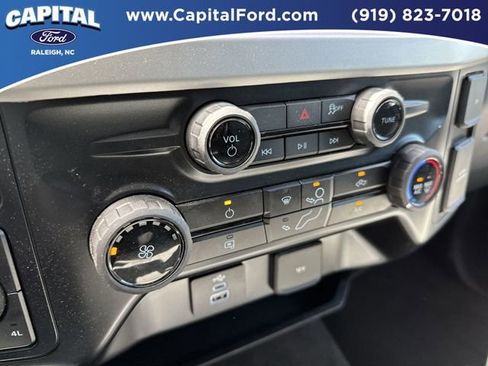 Used 2025 Ford F250 XLT AWD/4WD image 29