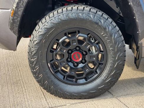 Used 2023 Toyota Tundra TRD Pro w/ TRD Pro Tow Package image 9